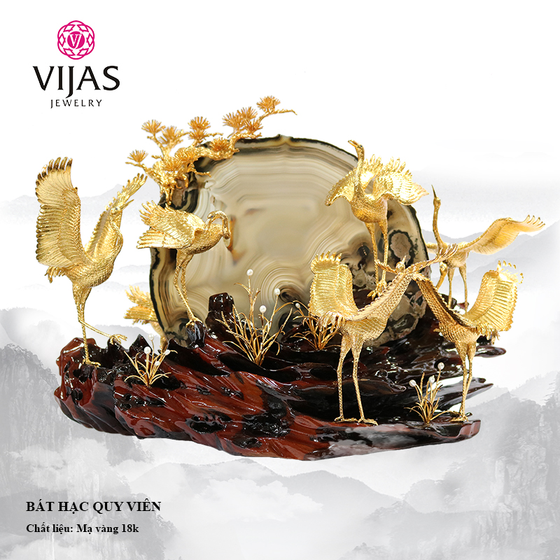 Bát Hạc quy viên
