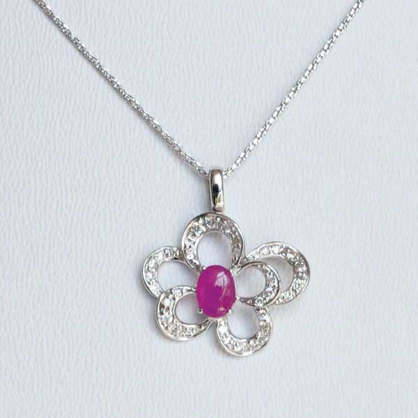 Mặt dây vàng 18k gắn đá Ruby + Diamond