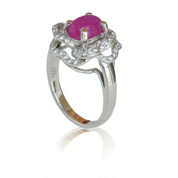 Nhẫn Vàng 18K gắn đá Diamond + Ruby